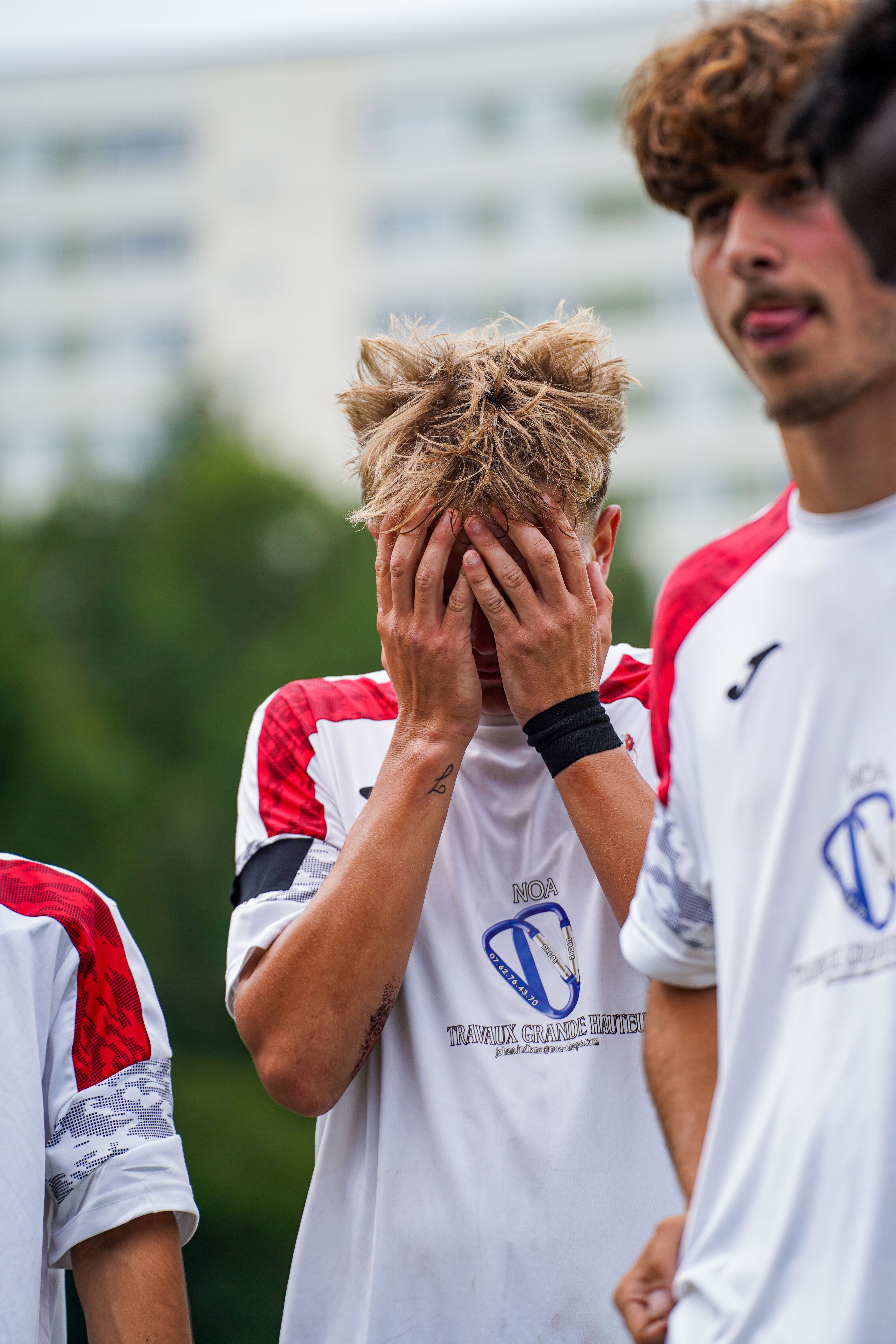 Gothia Cup 2026 – GOE47 – émotion dans le rang après le coup de sifflet final